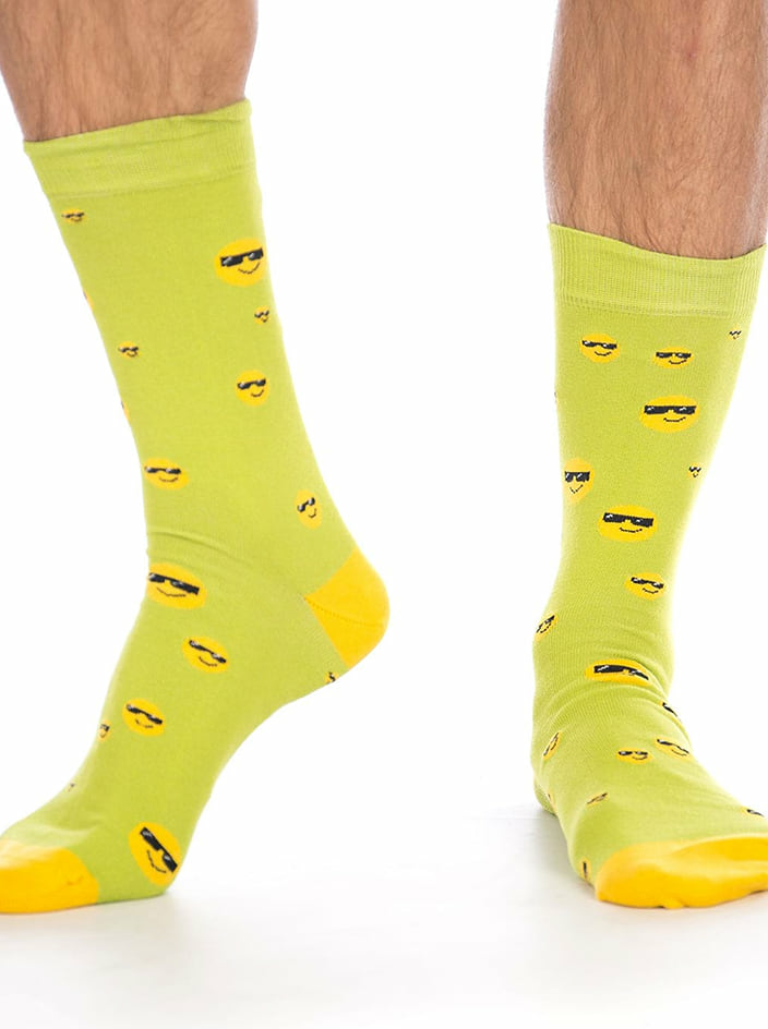 Versenyző emoji zokni